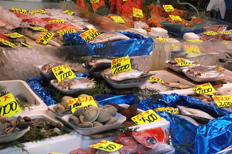 Tsukiji vismarkt in Tokyo